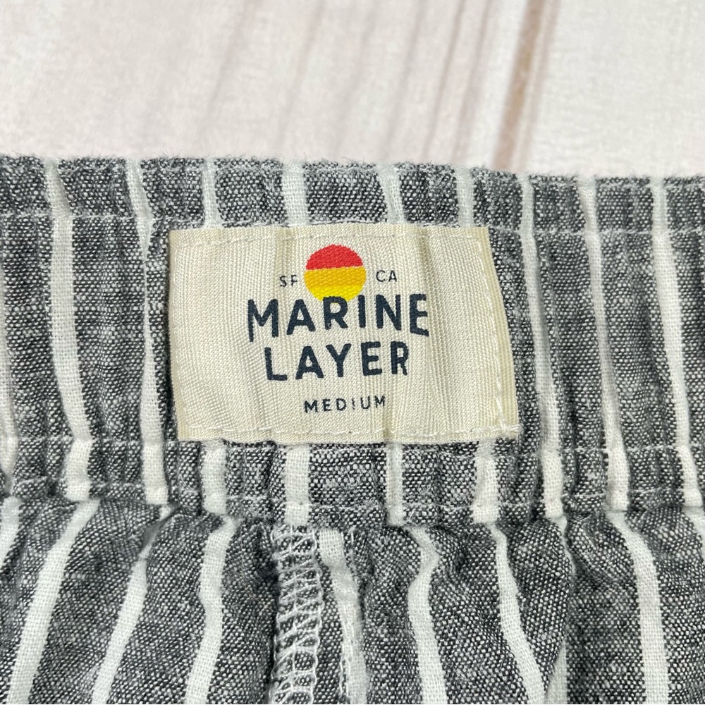 EUC Marine Layer Beach Shorts Women’s M Gray White Stripe Hemp Blend Pull on - Picture 8 of 11